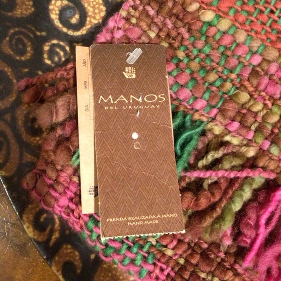 Manos del Uruguay wool scarf - Picture 6 of 11
